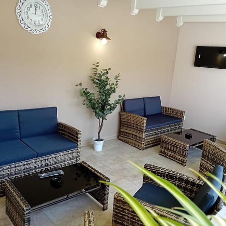 Case Vacanze Da Pino A E B Torchiarolo Zewnętrze zdjęcie